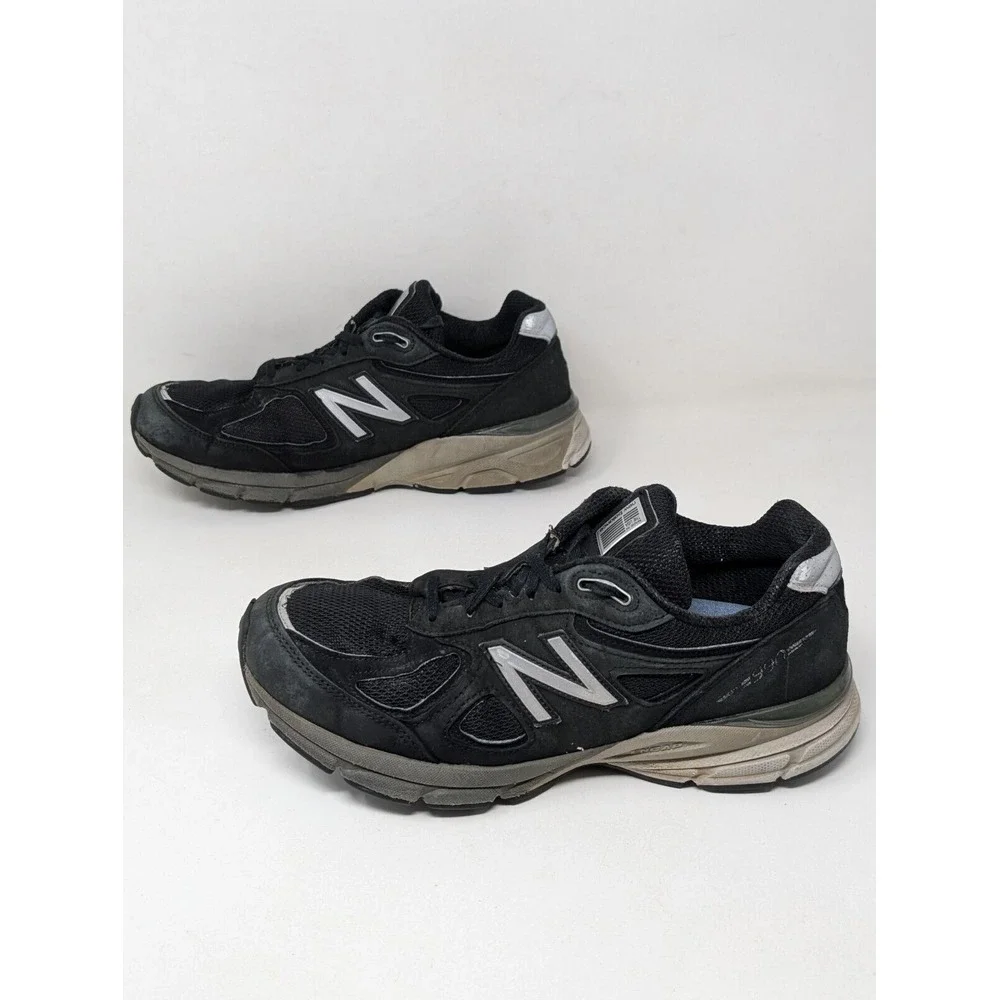 New Balance Women's 990 V4 Black Suede Shoe Sneaker Made in USA Size 10D W990BK4